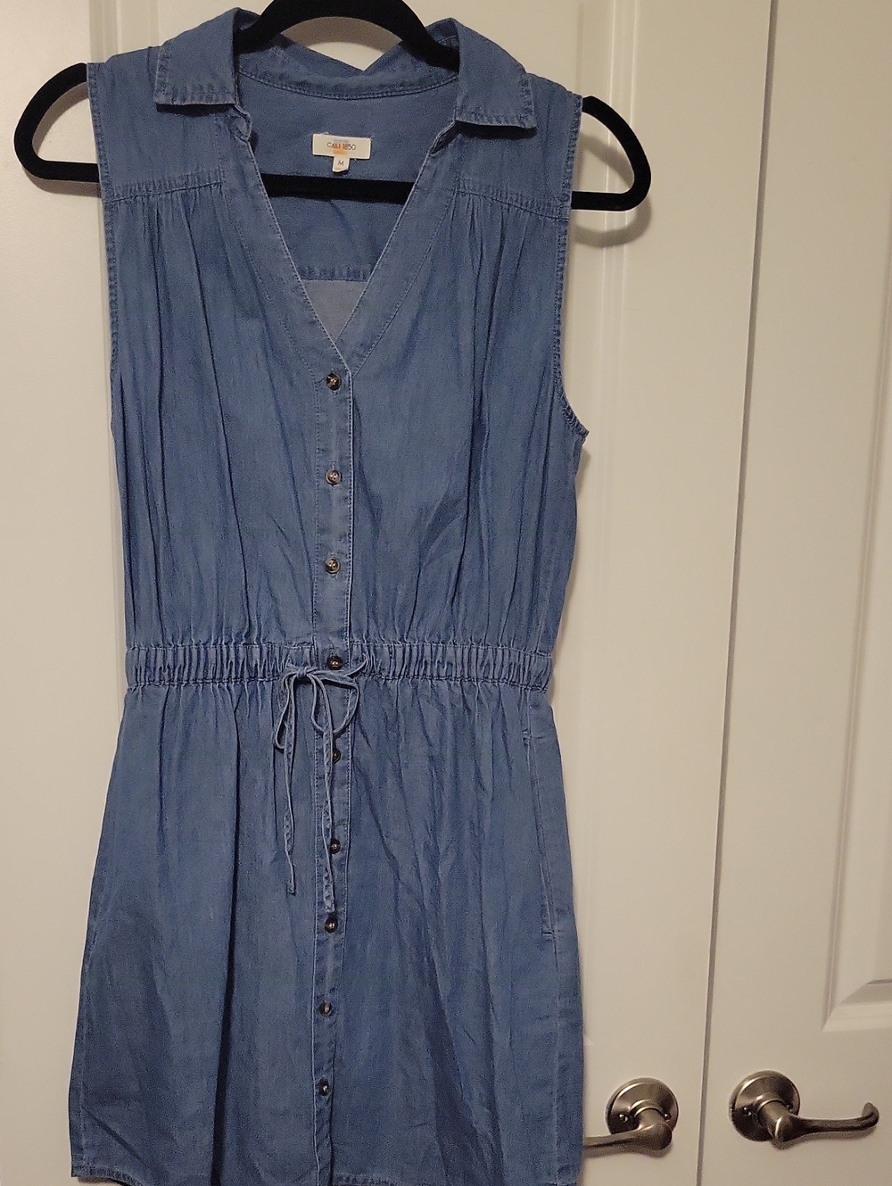 Casual Sleeveless Chambray Button-Front Dress - Blue